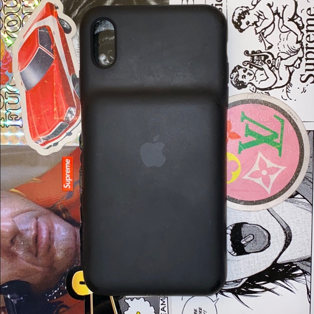 iPhone XS Max smart battery case. Great condition